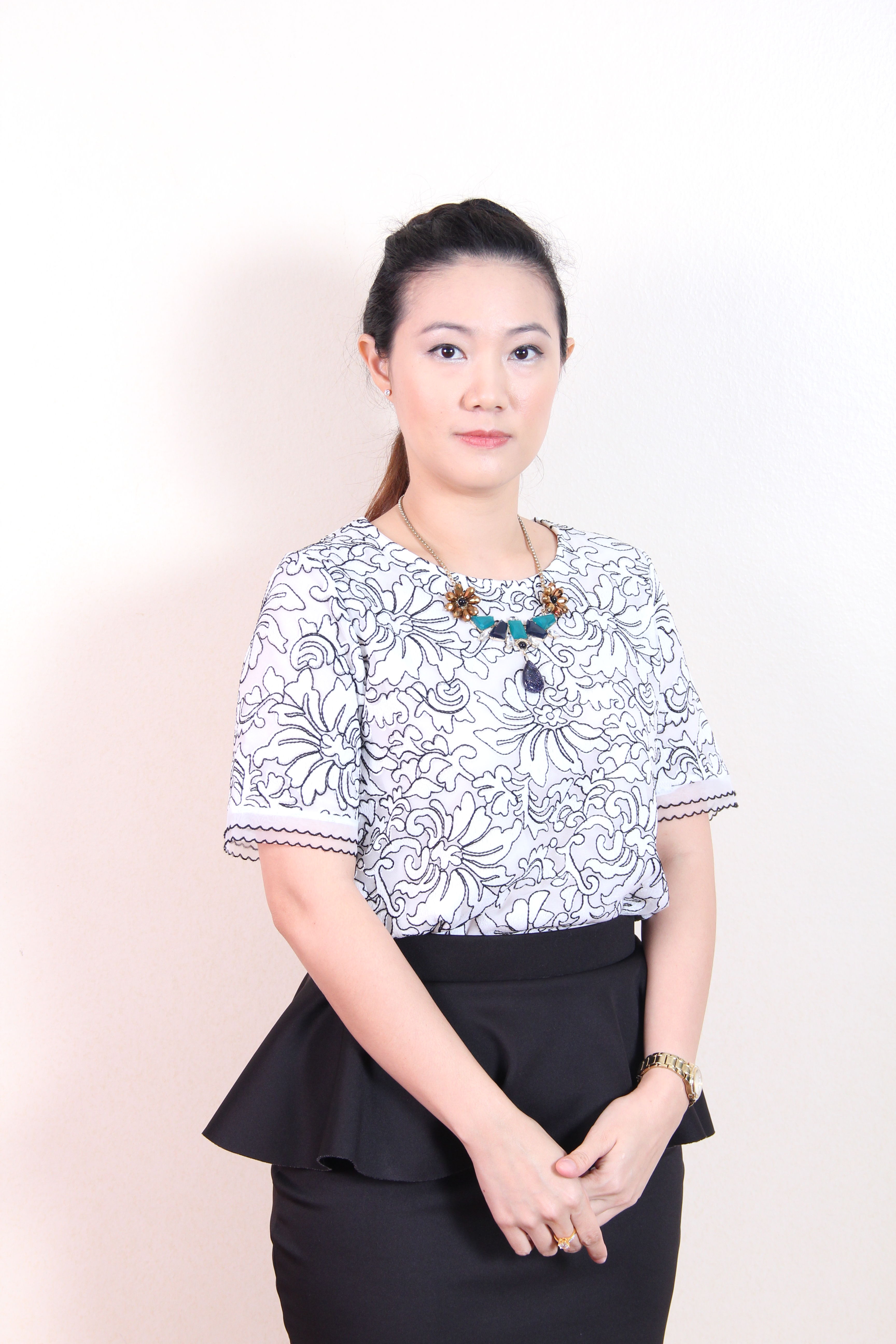 ผู้ช่วยศาสตราจารย์ แพทย์หญิง สุธาสินี สีนะวัฒน์